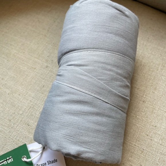 Set of 2 NWT Urban Outfitters Drape Shade Curtains - Picture 6 of 10